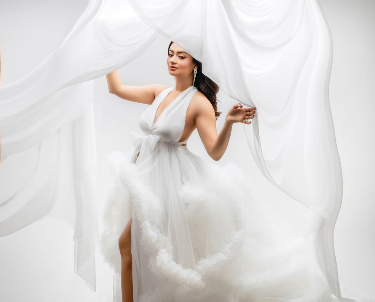 Maternity Photographer Toronto, Guelph, Oakville and Beyond