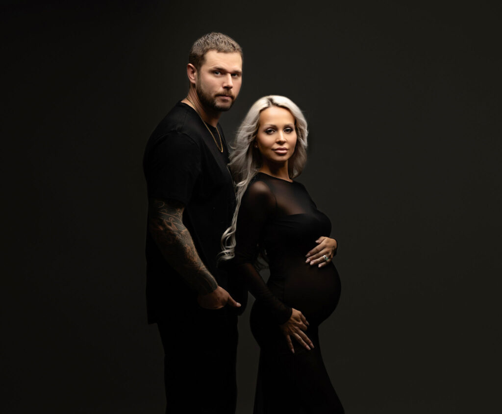 Maternity Photographer Serap Seker Photography in Guelph, Toronto, Oakvile and surrounding areas